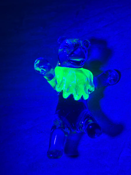 UV Dancing bear