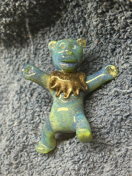Dancing bear pendant