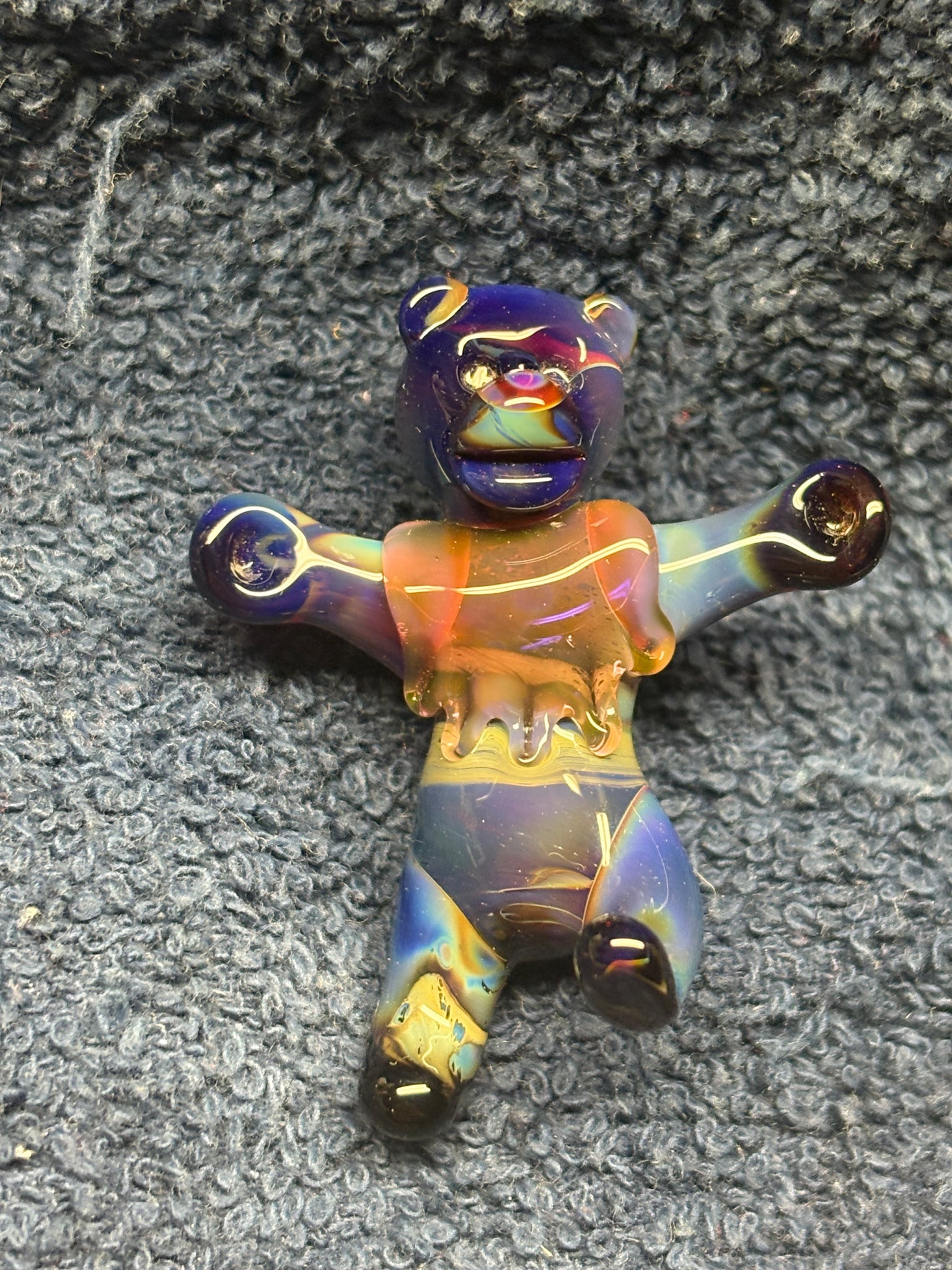 Dancing bear pendant