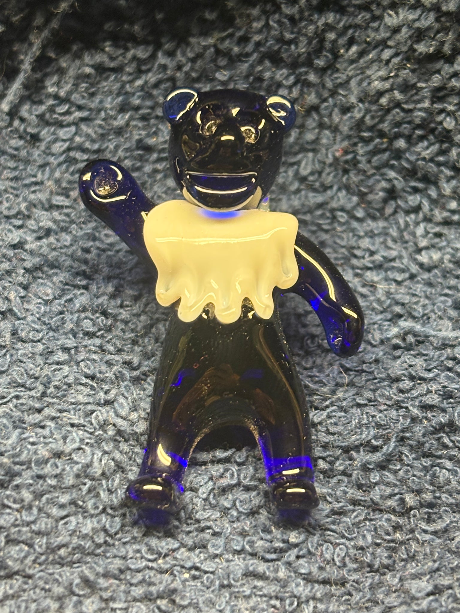 Dancing bear pendant